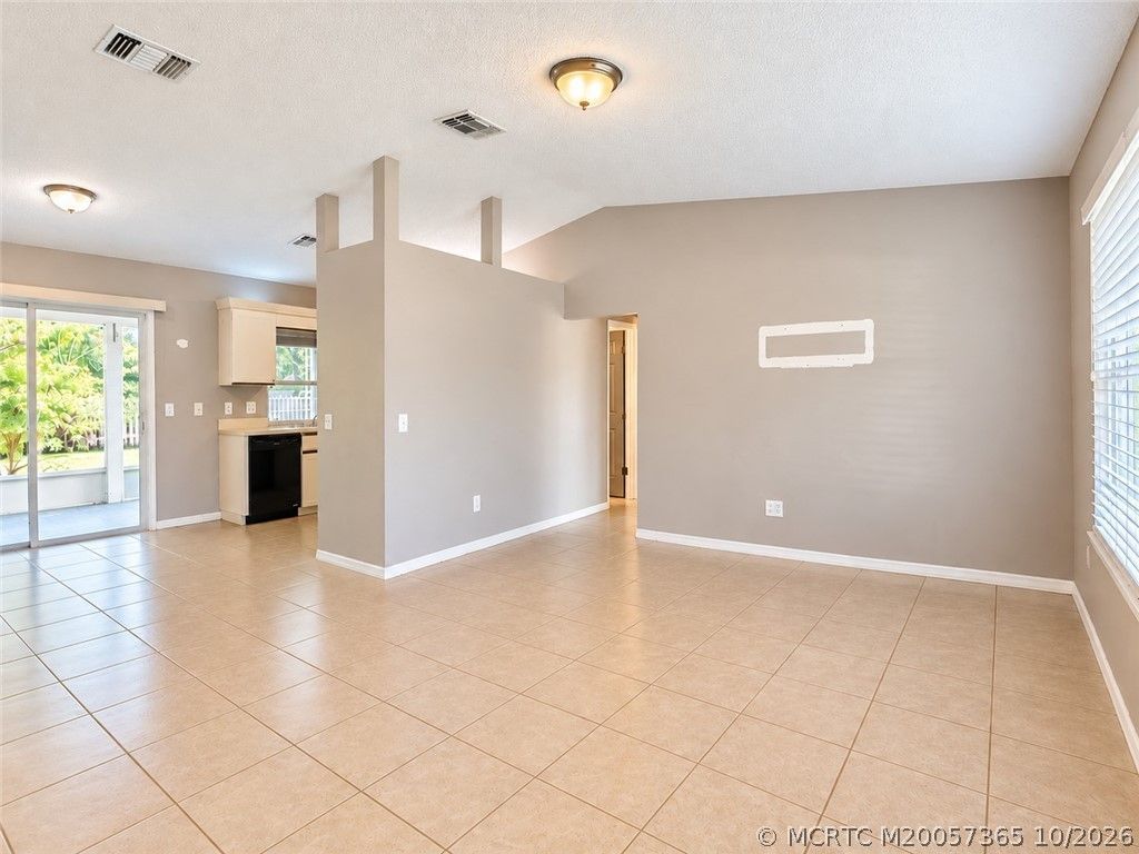 211 SE Sims Circle , Port Saint Lucie, FL 34984 Photo