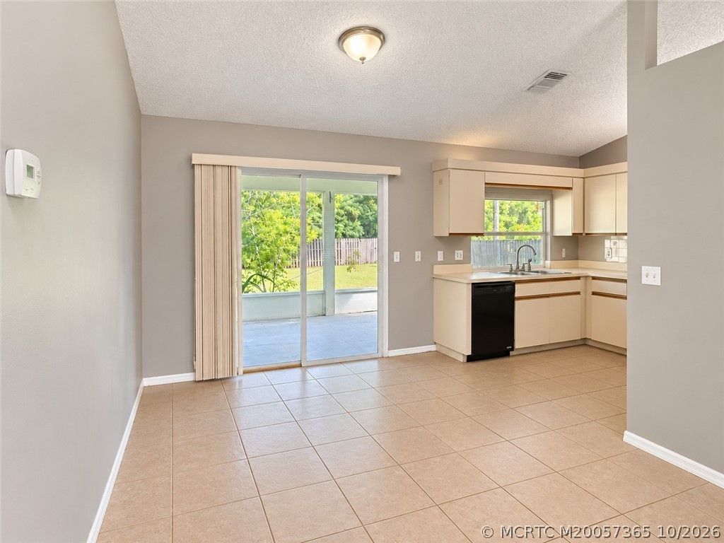 211 SE Sims Circle , Port Saint Lucie, FL 34984 Photo
