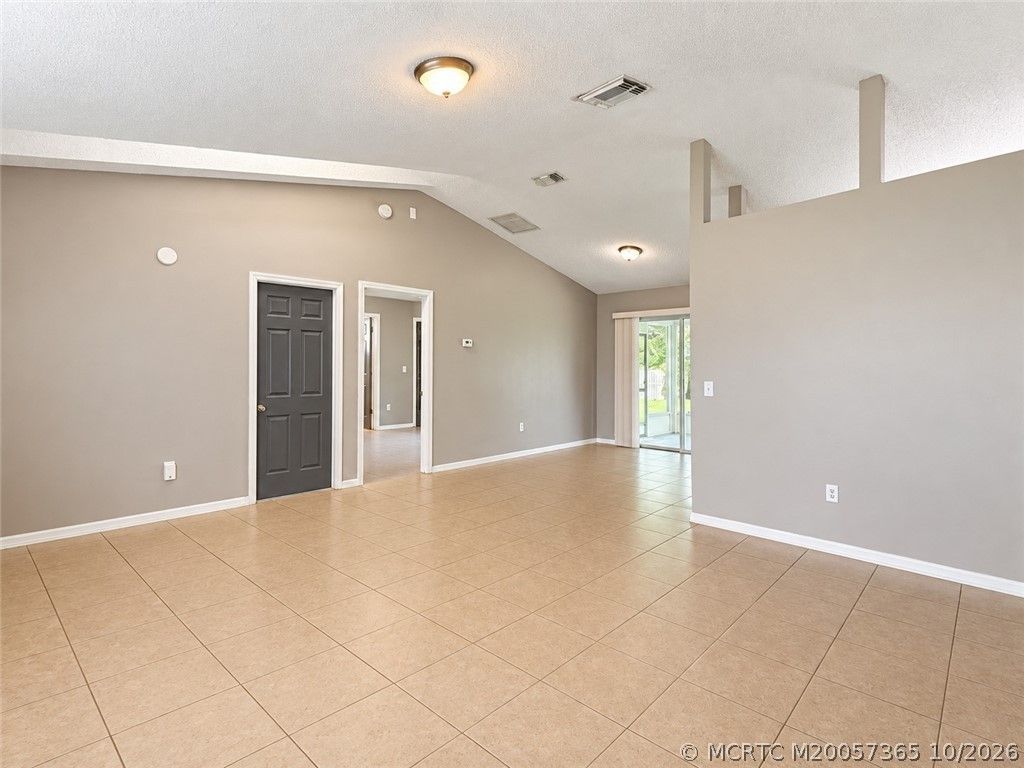 211 SE Sims Circle , Port Saint Lucie, FL 34984 Photo