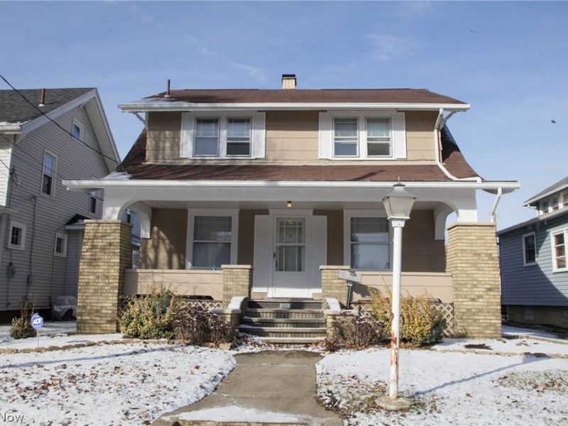2007 Kirk Court NW, Canton, OH 44709 Photo 2