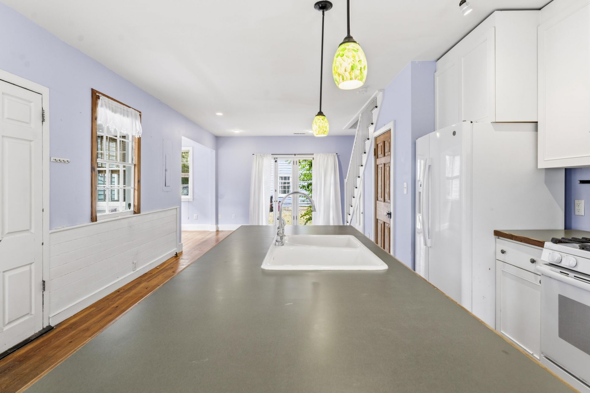 4 Bogard Street Photo 5
