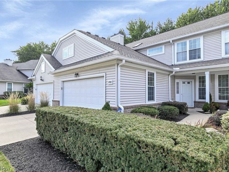 2708 Wyndgate Court , Westlake, OH 44145 Photo 5