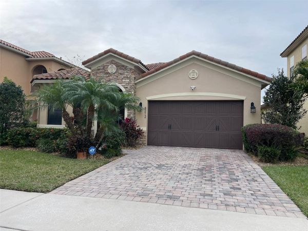 8212 PRESTBURY DRIVE , ORLANDO, FL 32832