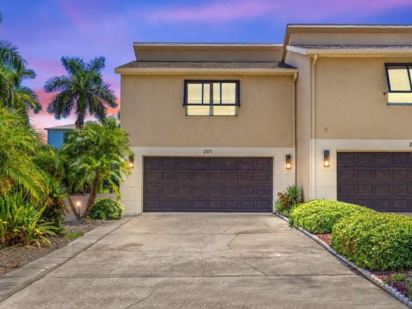 487 PINELLAS BAYWAY S, Unit 201, TIERRA VERDE, FL 33715