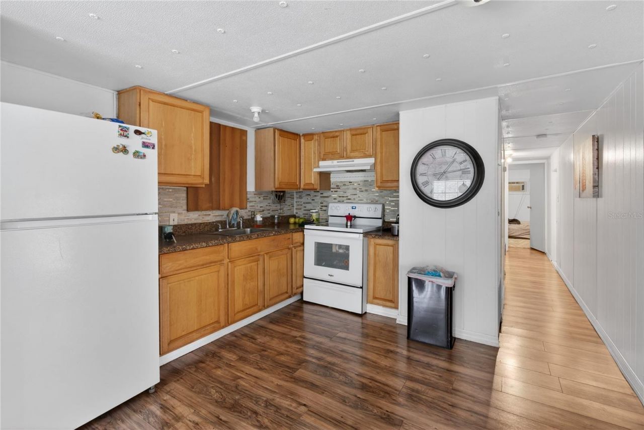 4291 E Fort Apache Place , Dunnellon, FL 34434 Photo