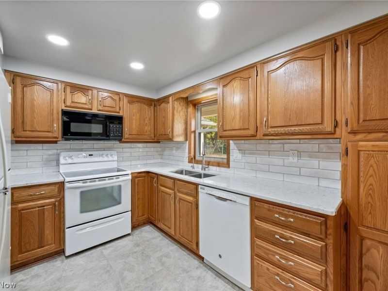 1509 Hickory Lane, Wooster, OH 44691 Photo 13