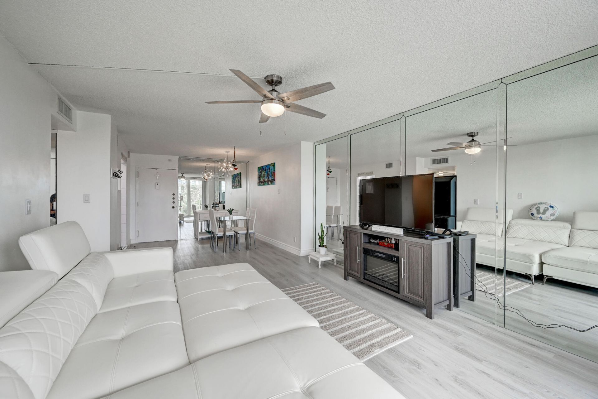 111 Briny Avenue, Unit 410, Pompano Beach, FL 33062 Photo