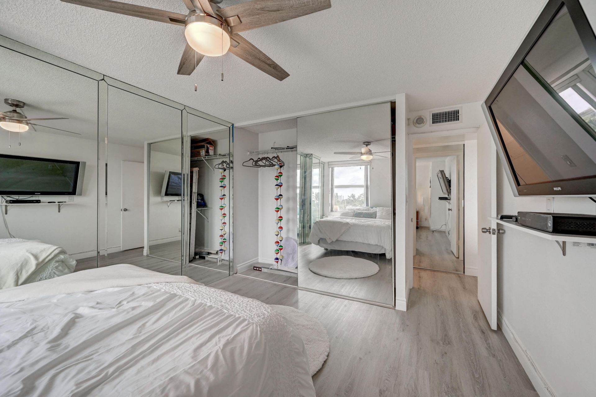 111 Briny Avenue, Unit 410, Pompano Beach, FL 33062 Photo