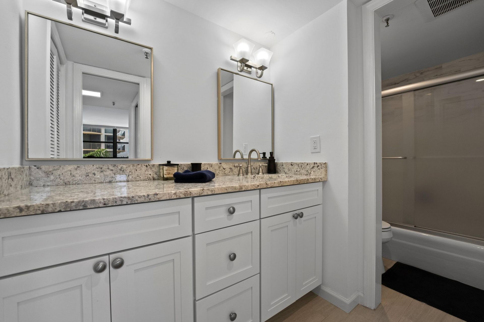 859 Jeffery Street, Unit 512, Boca Raton, FL 33487 Photo