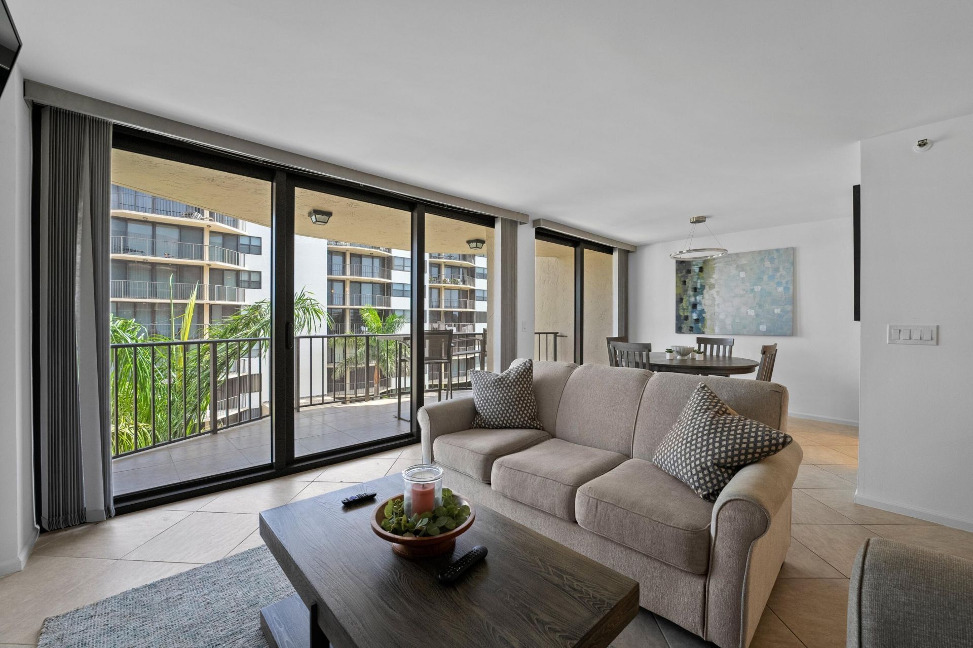 859 Jeffery Street, Unit 512, Boca Raton, FL 33487 Photo