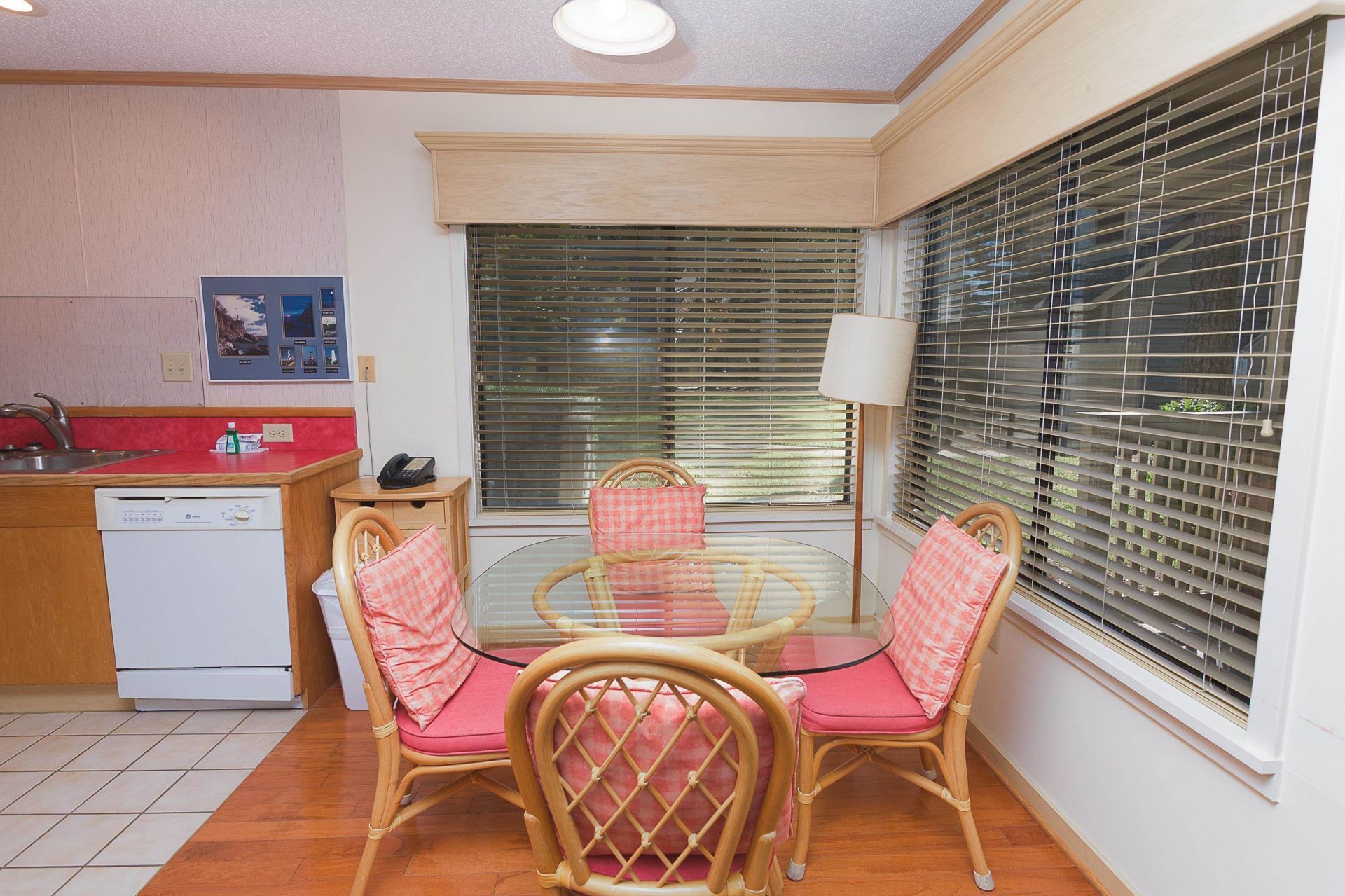 230 Westleton Dr.  Photo 12