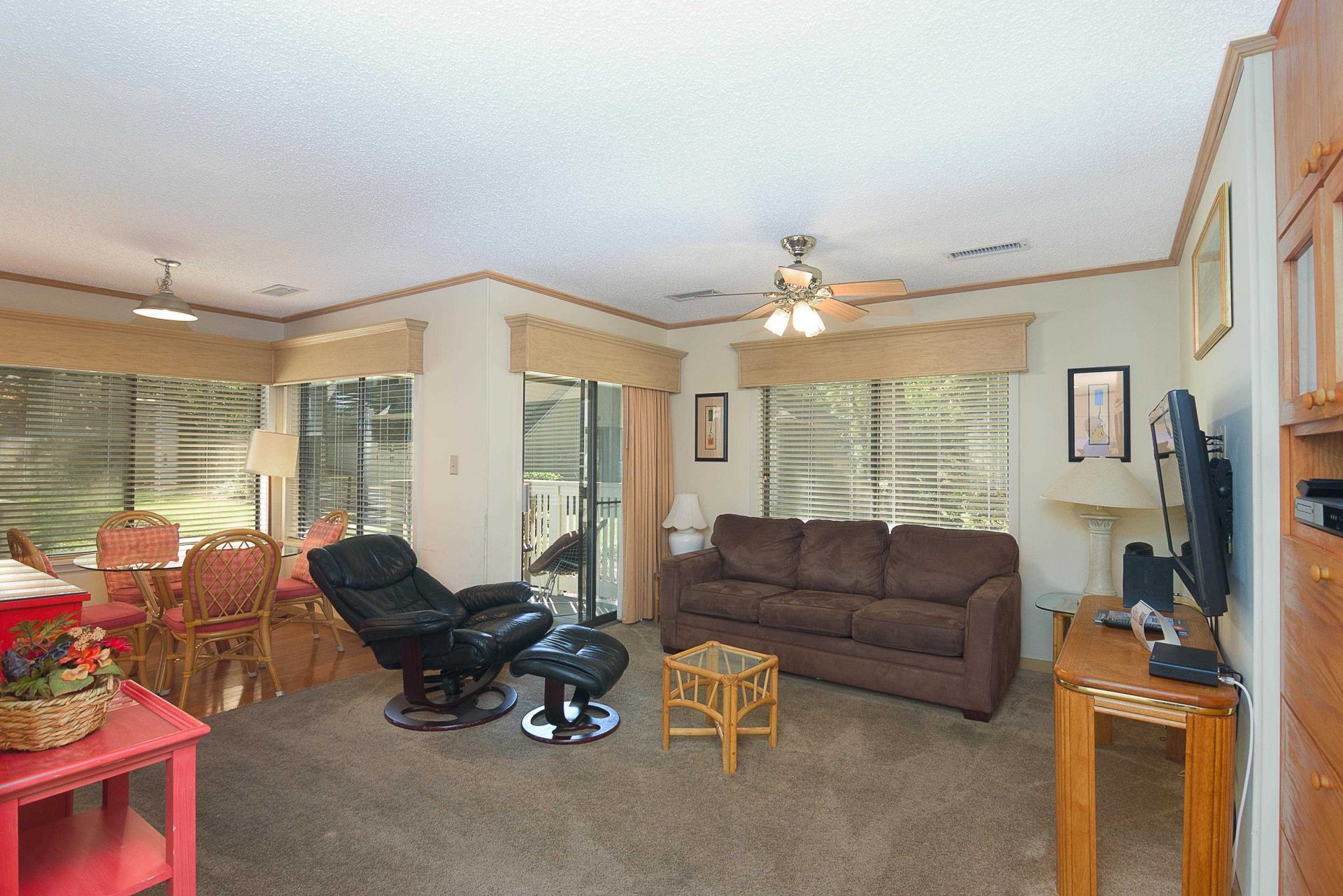 230 Westleton Dr.  Photo 5