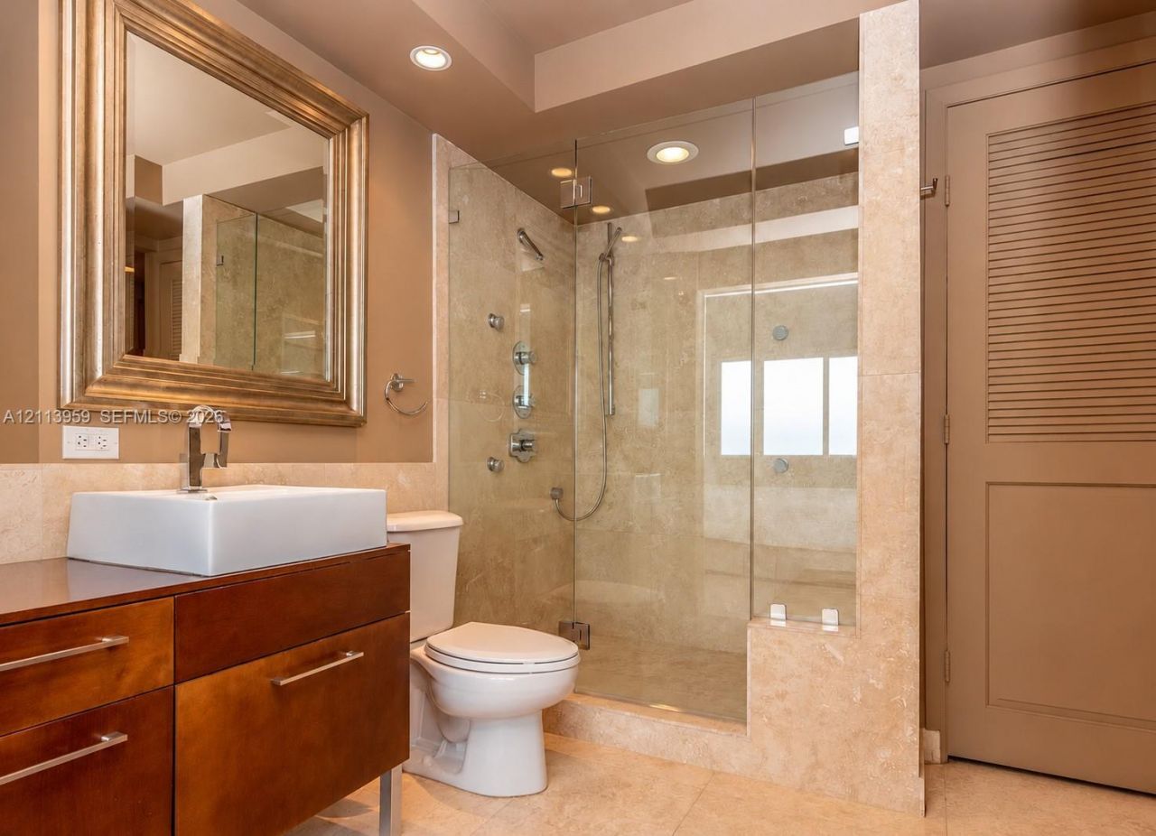 770 NE 69th St , Unit 3H, Miami, FL 33138 Photo