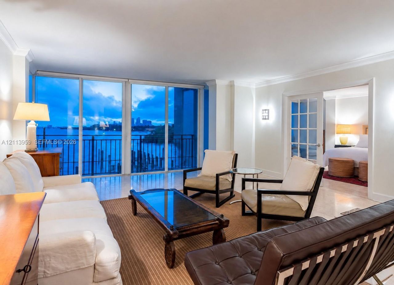 770 NE 69th St , Unit 3H, Miami, FL 33138 Photo