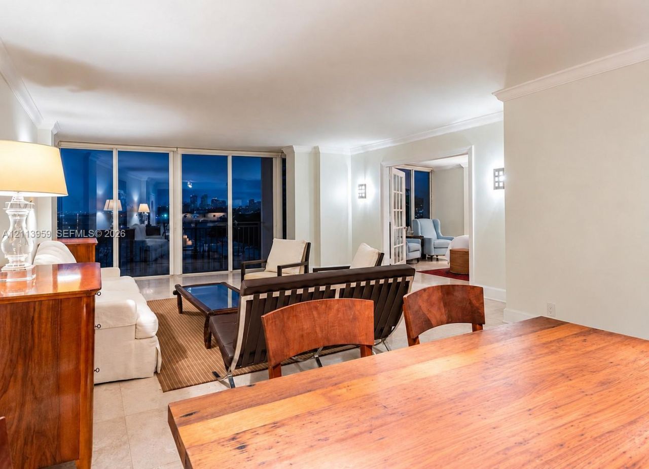 770 NE 69th St , Unit 3H, Miami, FL 33138 Photo