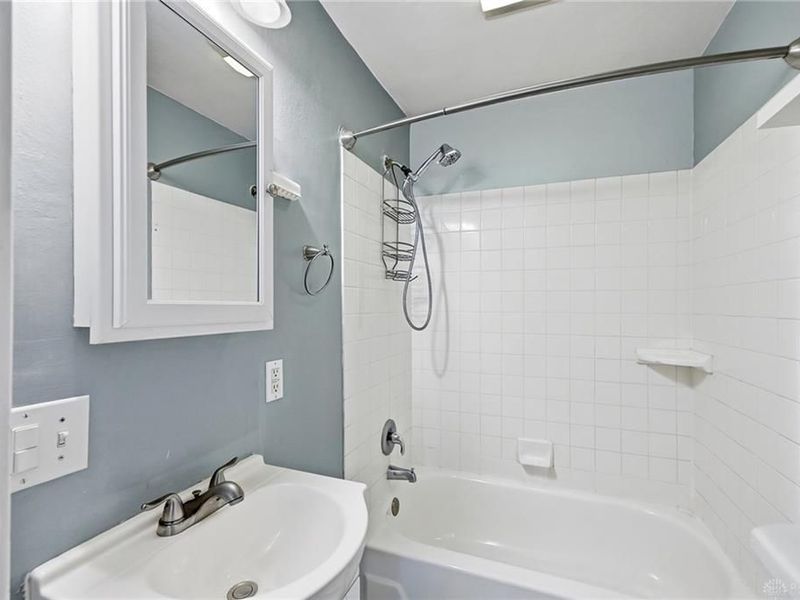 1212 Imperial Boulevard, Dayton, OH 45419 Photo 14