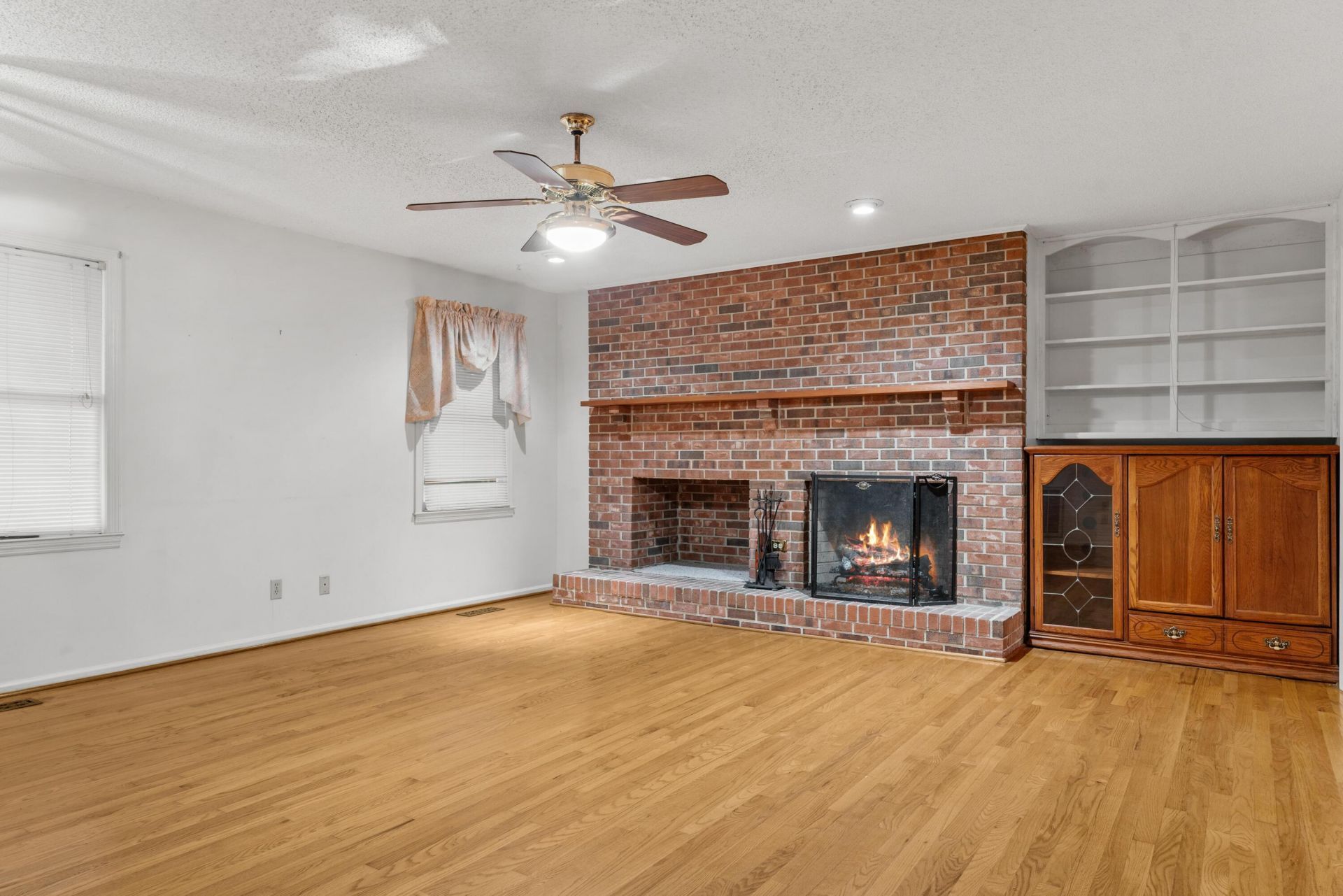519 Willington Drive Photo 6