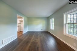 4024 Evergreen Drive  photo 4