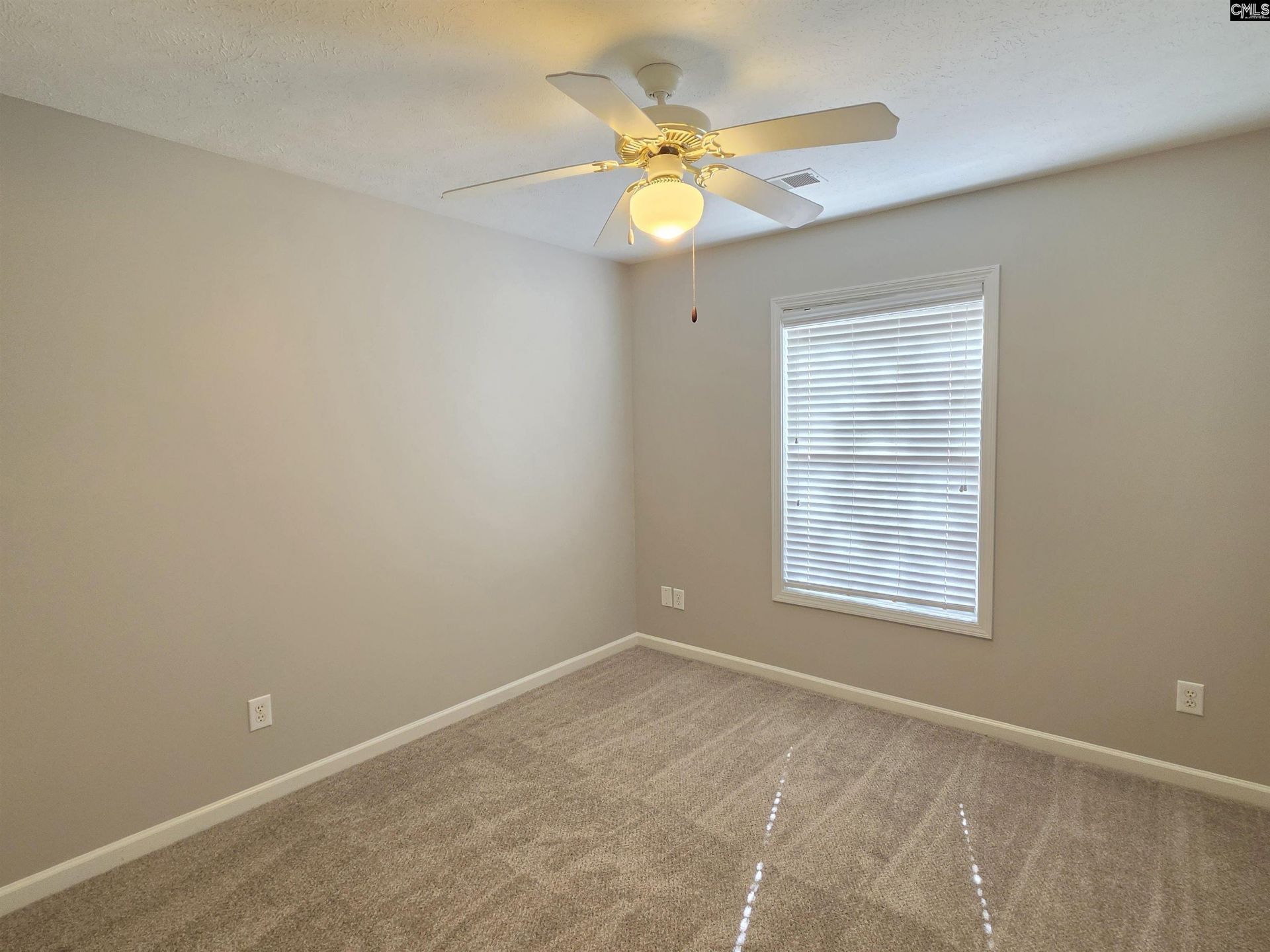1409 Legion Drive Photo 13
