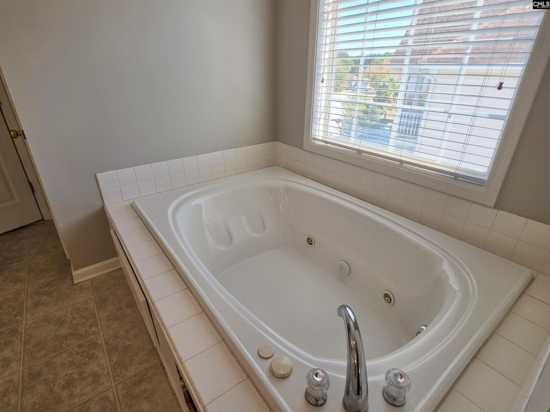 1409 Legion Drive Photo 19