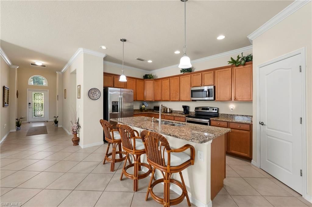 2517 Laurentina Ln , Cape Coral, FL 33909 Photo