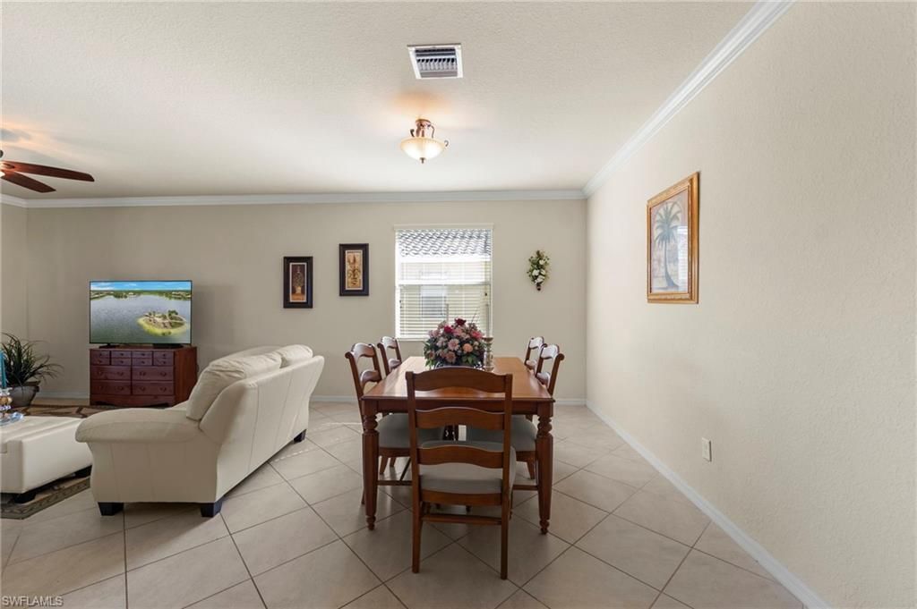 2517 Laurentina Ln , Cape Coral, FL 33909 Photo