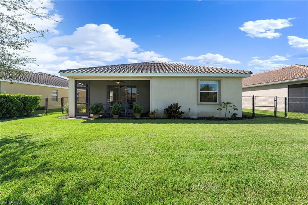 2517 Laurentina Ln , Cape Coral, FL 33909 Photo