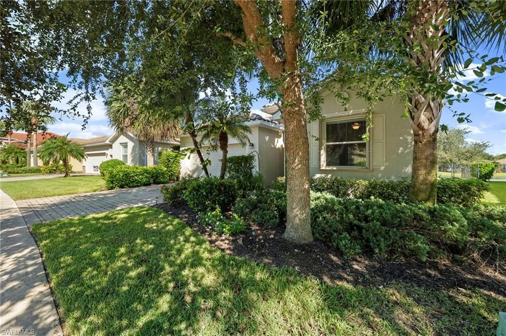 2517 Laurentina Ln , Cape Coral, FL 33909 Photo