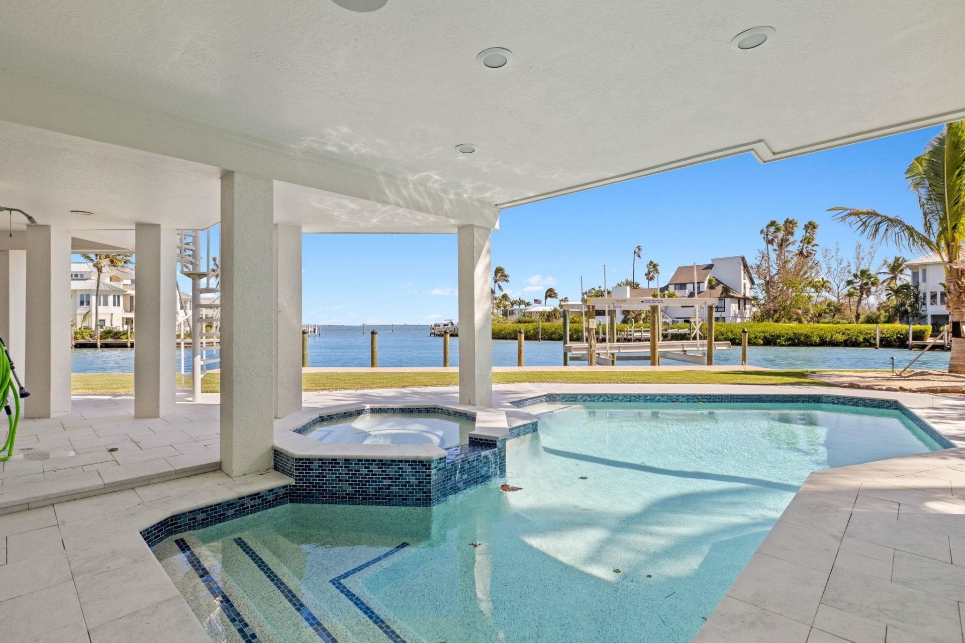 1490 Angel Dr, Sanibel, FL 33957 Photo