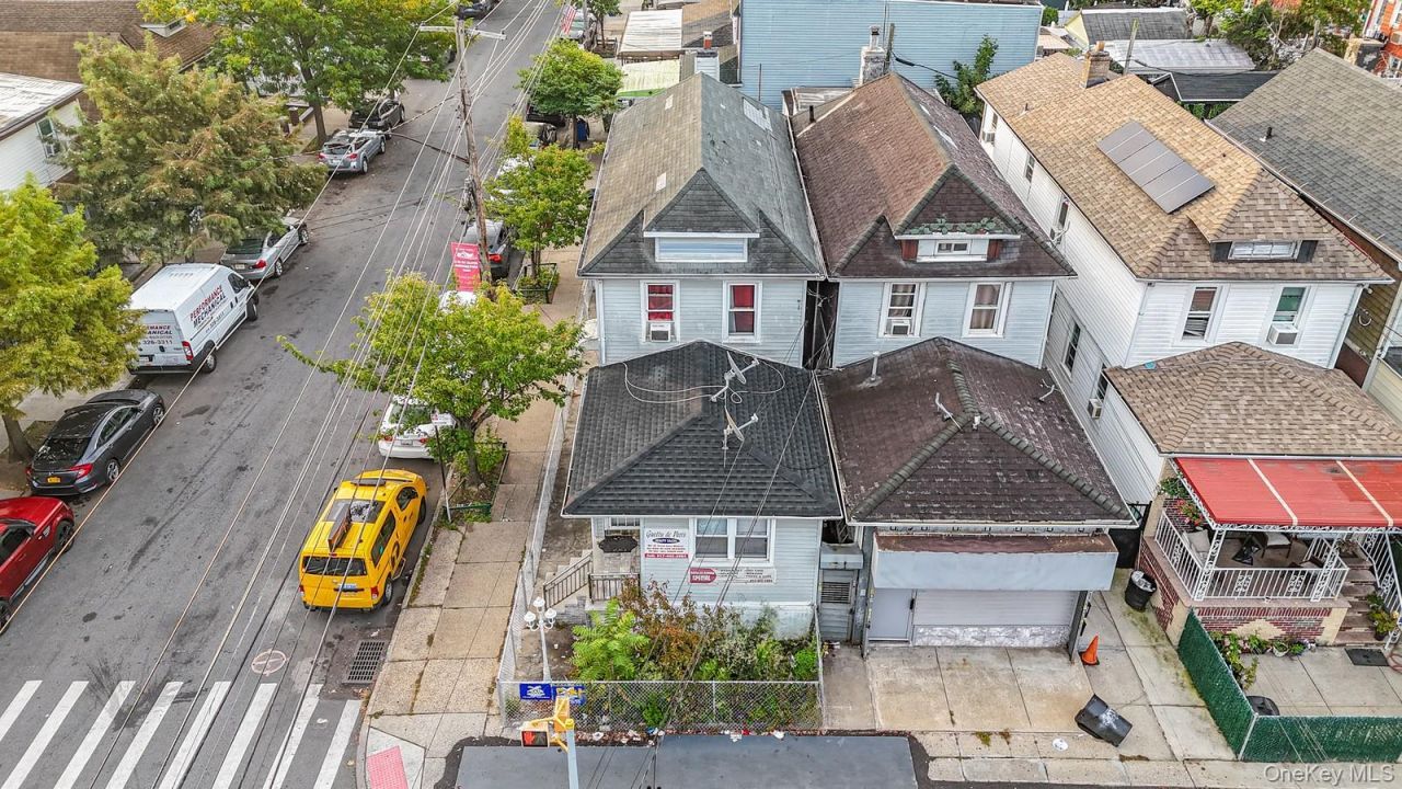 9024 Avenue L , Brooklyn, NY 11236 Main Photo