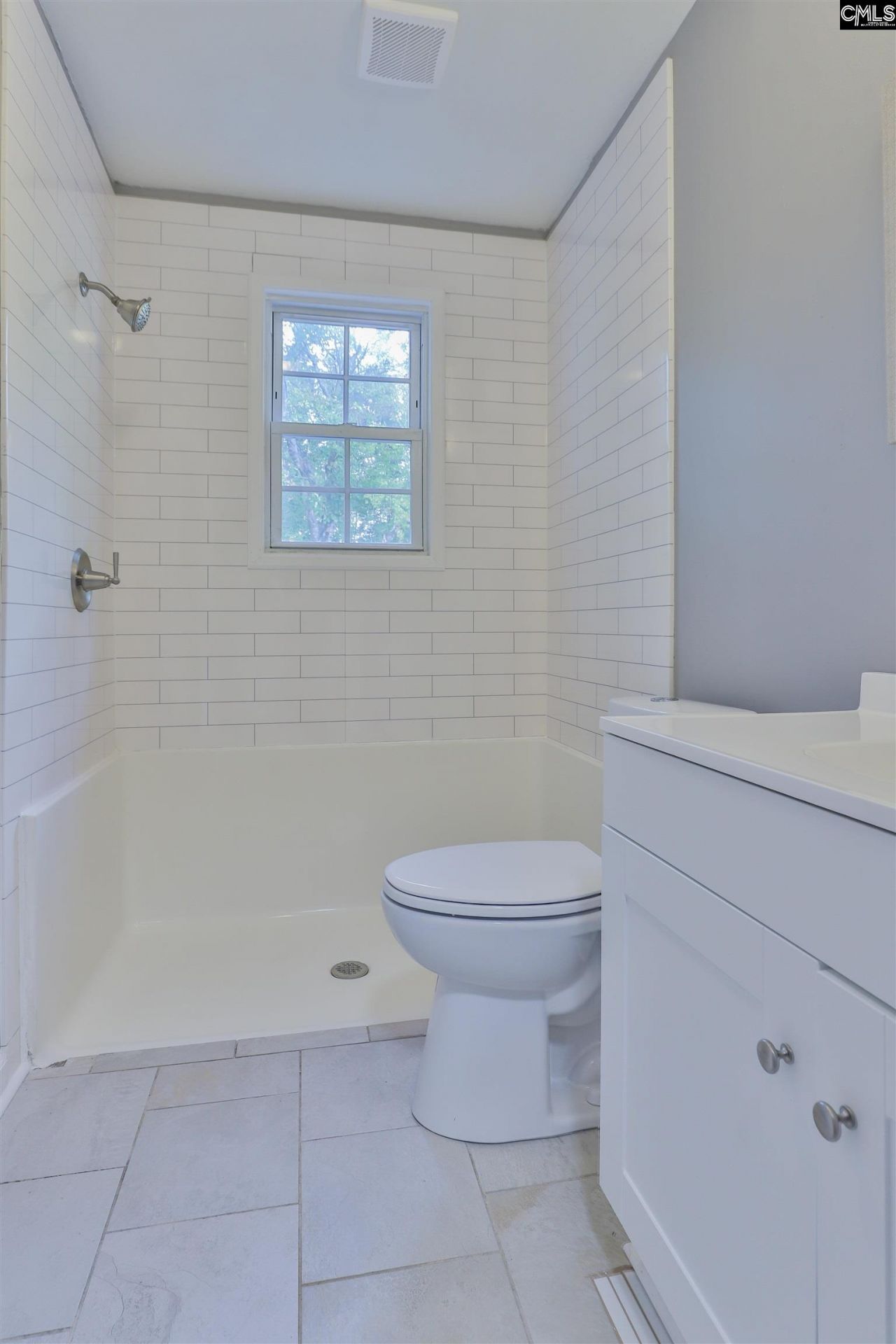 154 Meadow Wood Drive  Photo 17