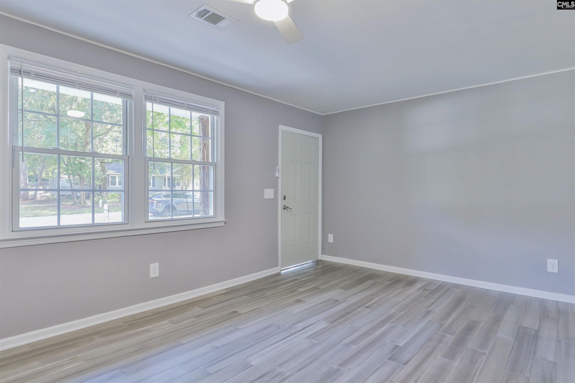 154 Meadow Wood Drive  Photo 5