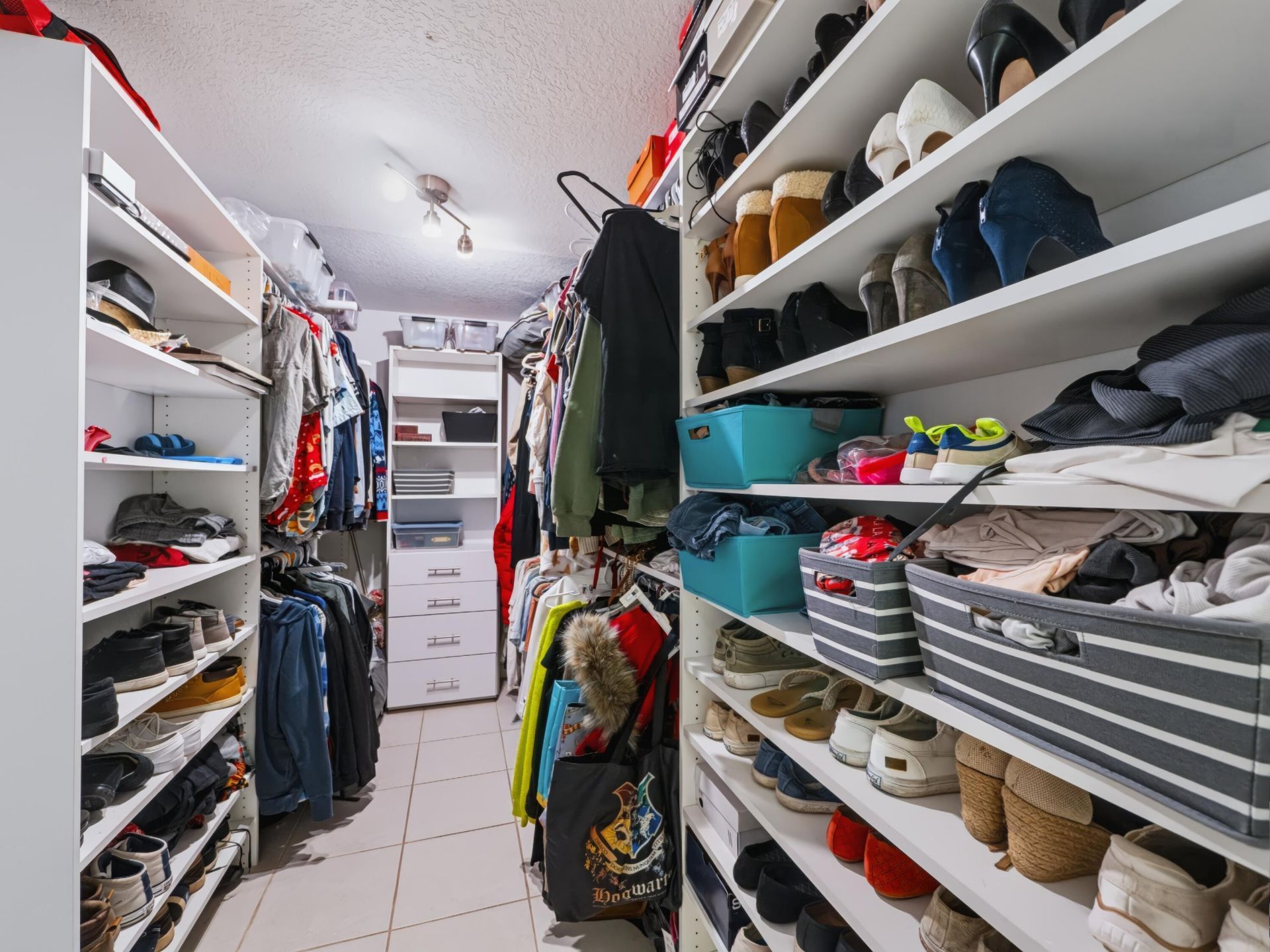 8071 Via Hacienda, Riviera Beach, FL 33418 Photo
