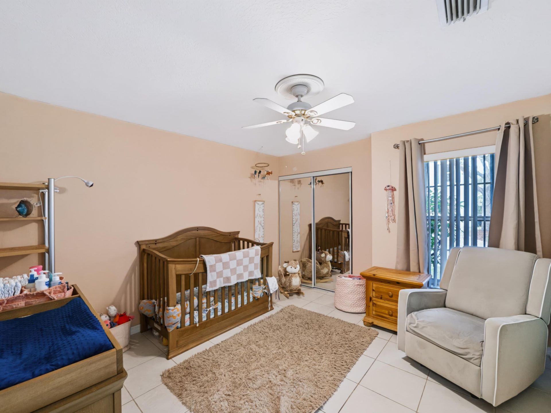 8071 Via Hacienda, Riviera Beach, FL 33418 Photo