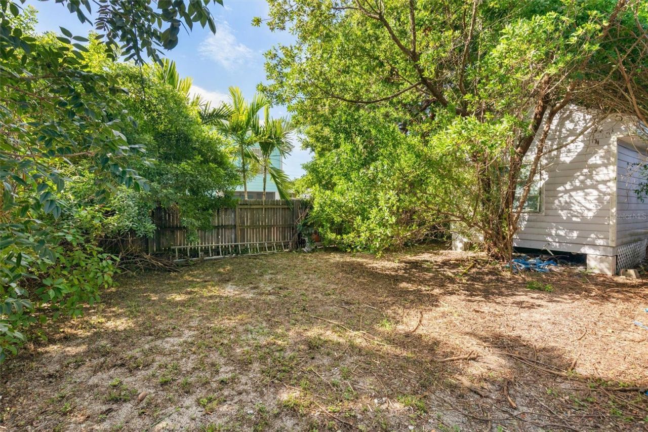 19552 Aztec Street , Summerland Key, FL 33042 Photo