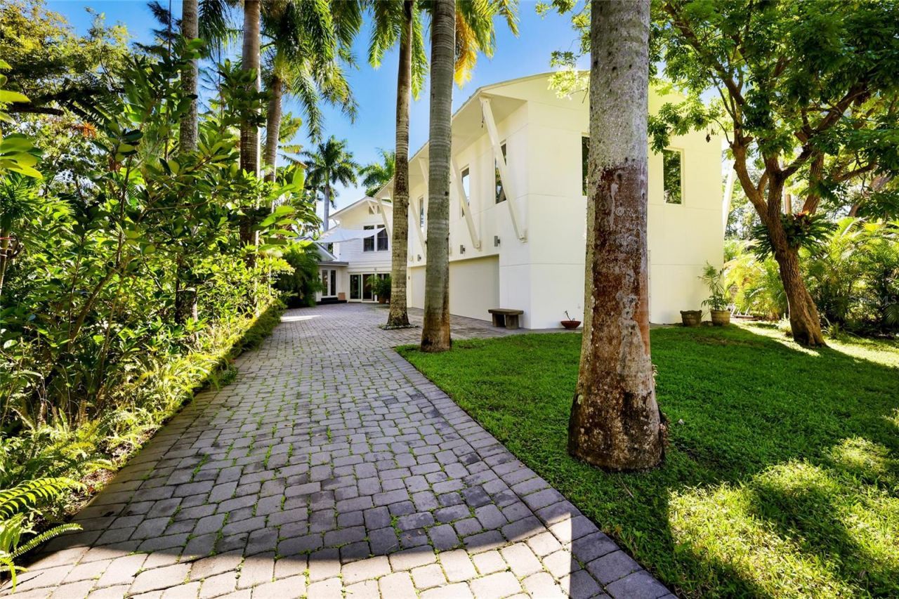 2813 Riverview Boulevard , Bradenton, FL 34205 Photo