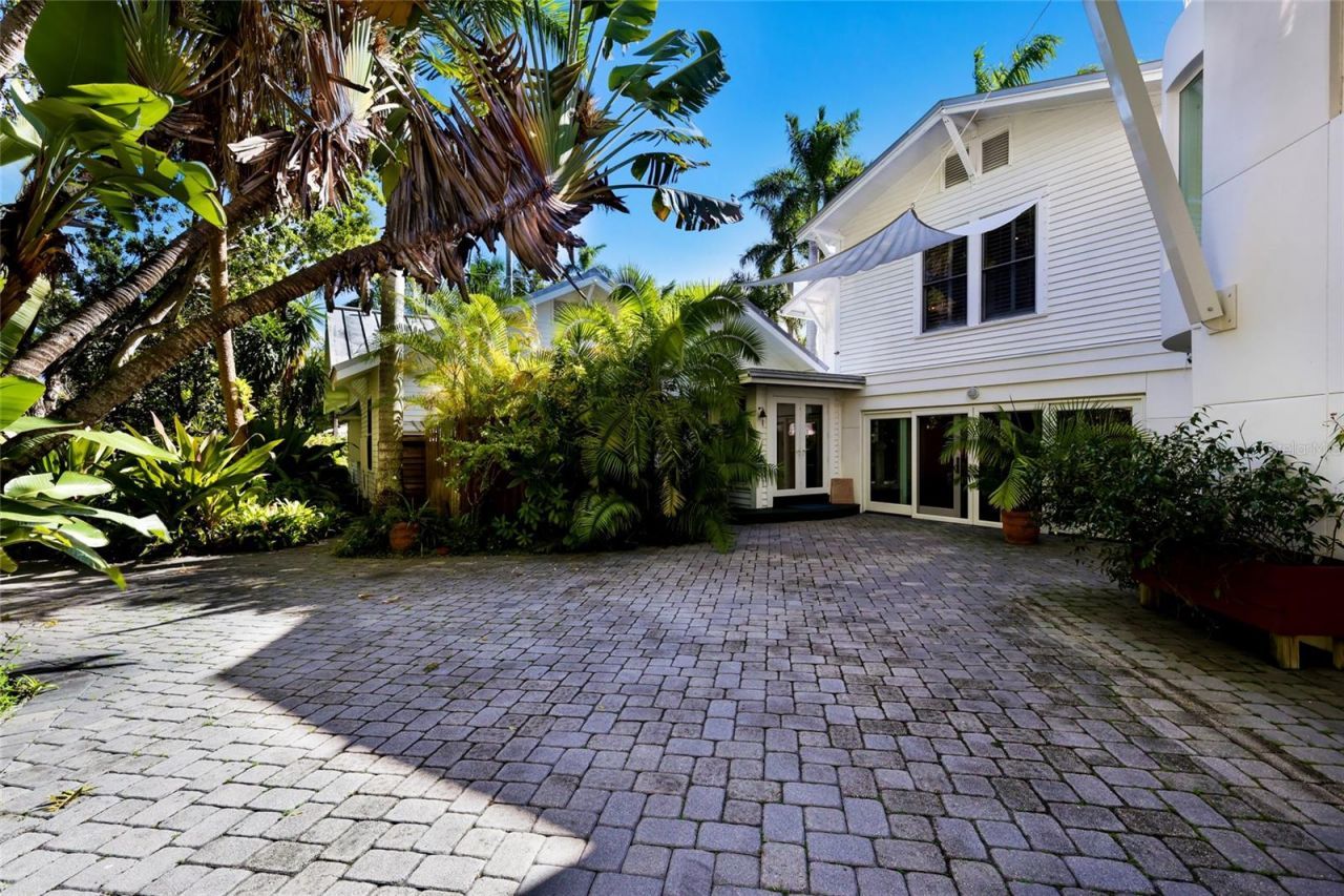 2813 Riverview Boulevard , Bradenton, FL 34205 Photo