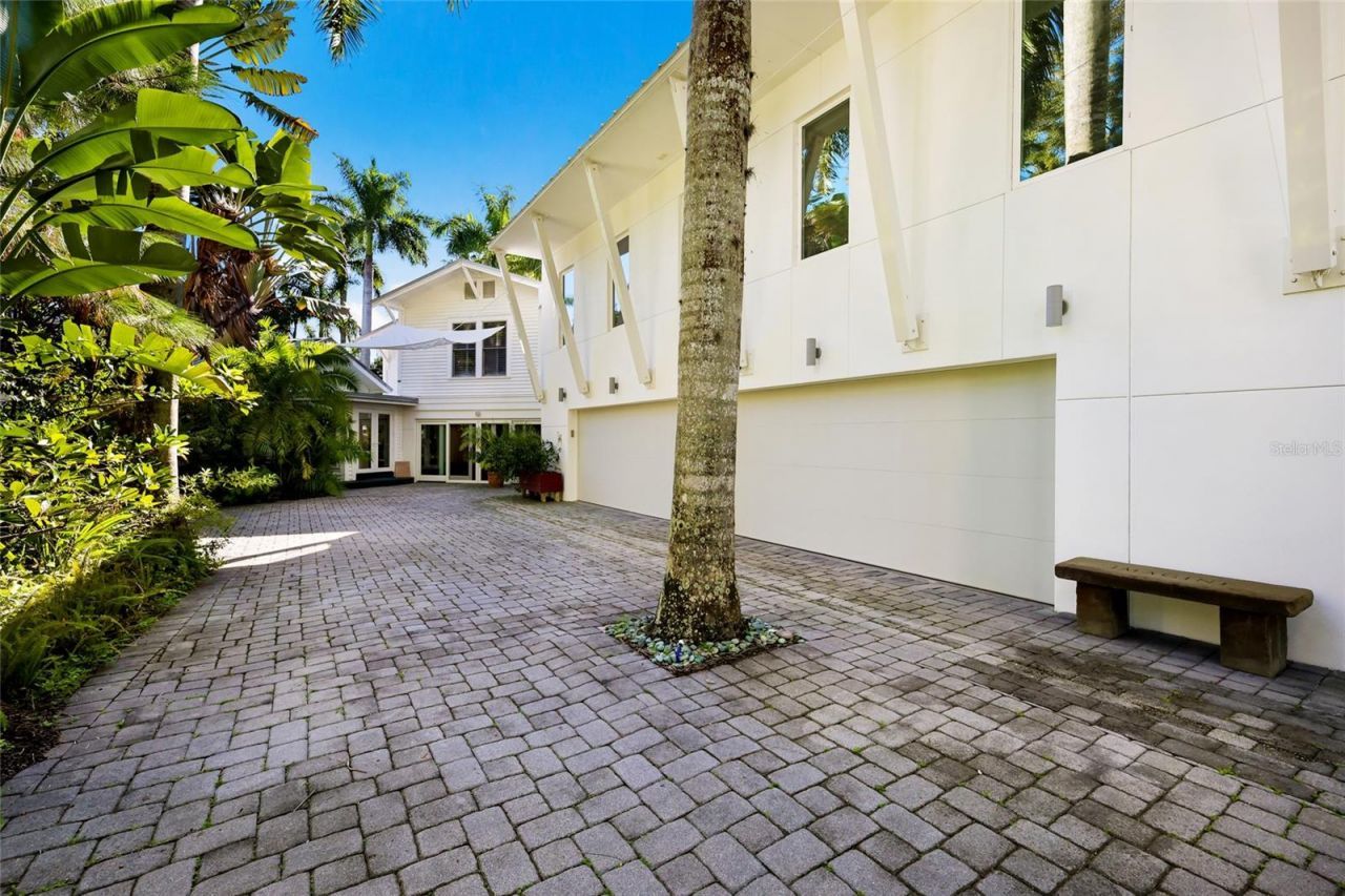 2813 Riverview Boulevard , Bradenton, FL 34205 Photo