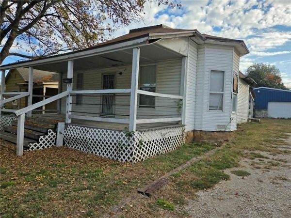 105 Broadway Street, Fort Scott, KS 66701