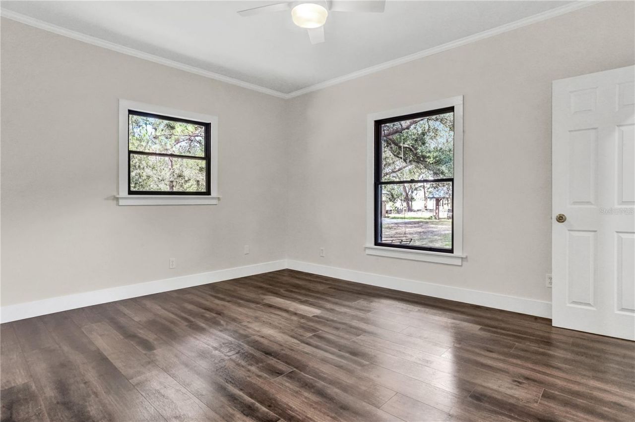 16418 Winburn Drive, Sarasota, FL 34240 Photo