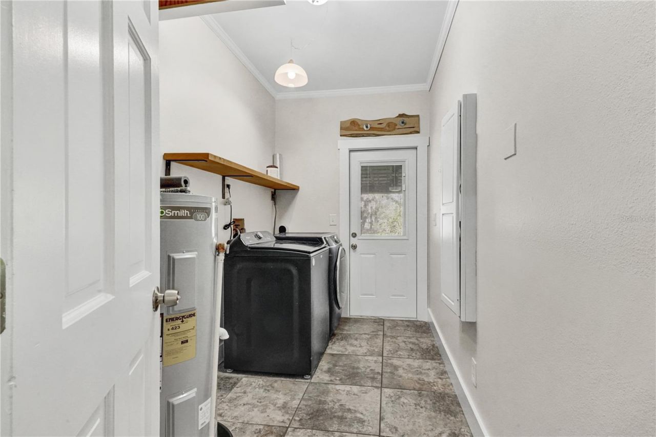 16418 Winburn Drive, Sarasota, FL 34240 Photo