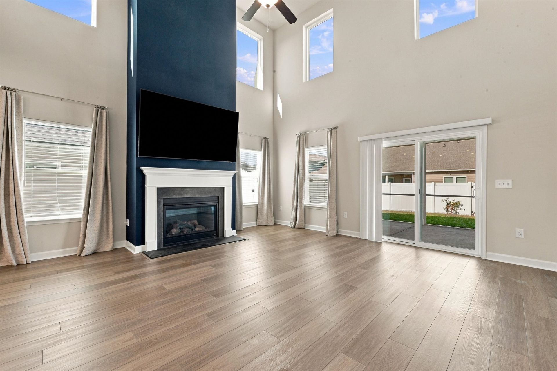 273 Valerio St. Photo 23