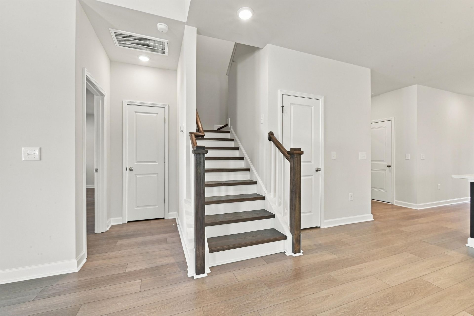 273 Valerio St. Photo 28