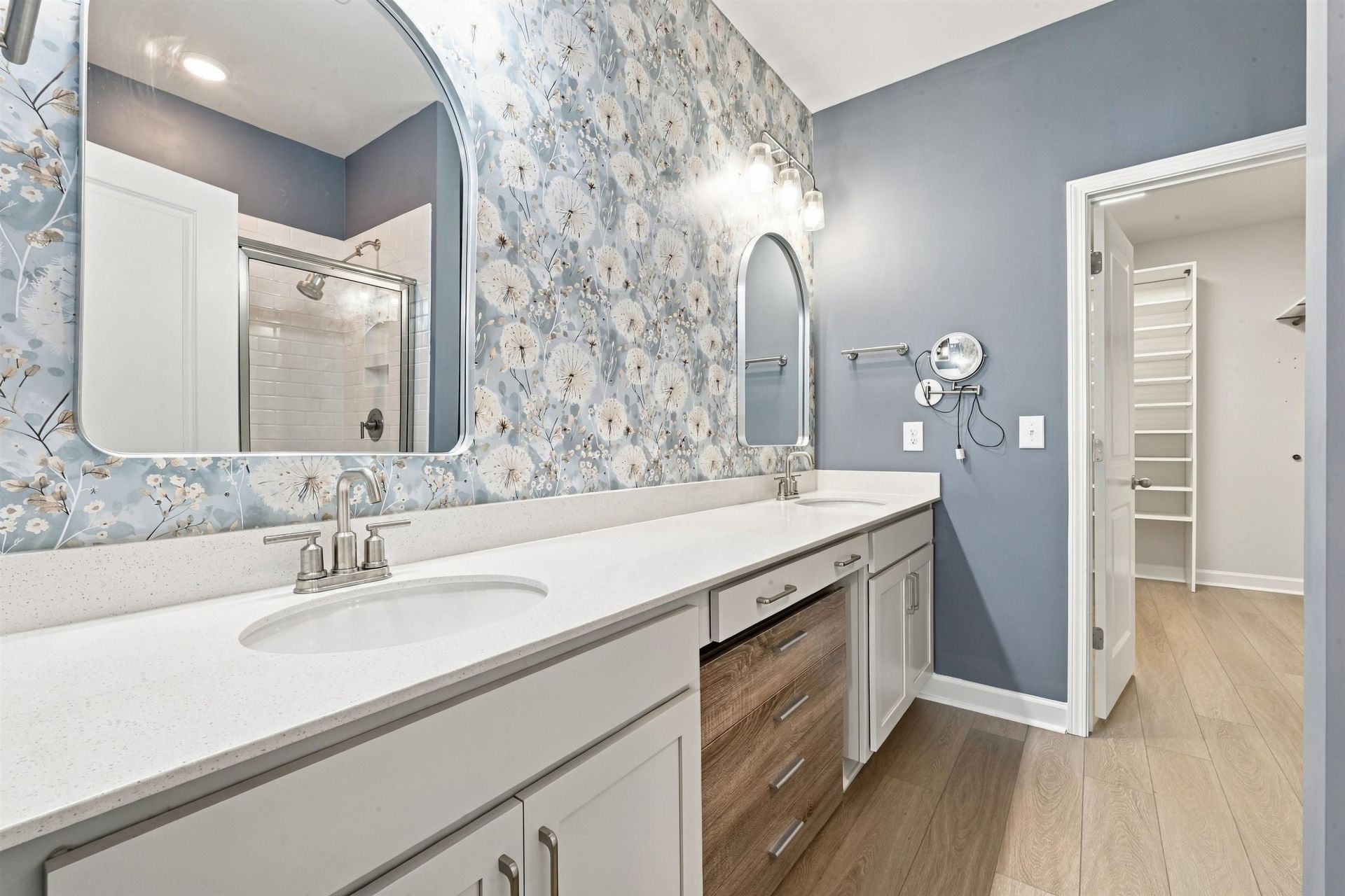 273 Valerio St. Photo 32