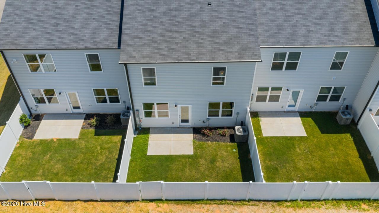 7088 Onyx Row Photo 38