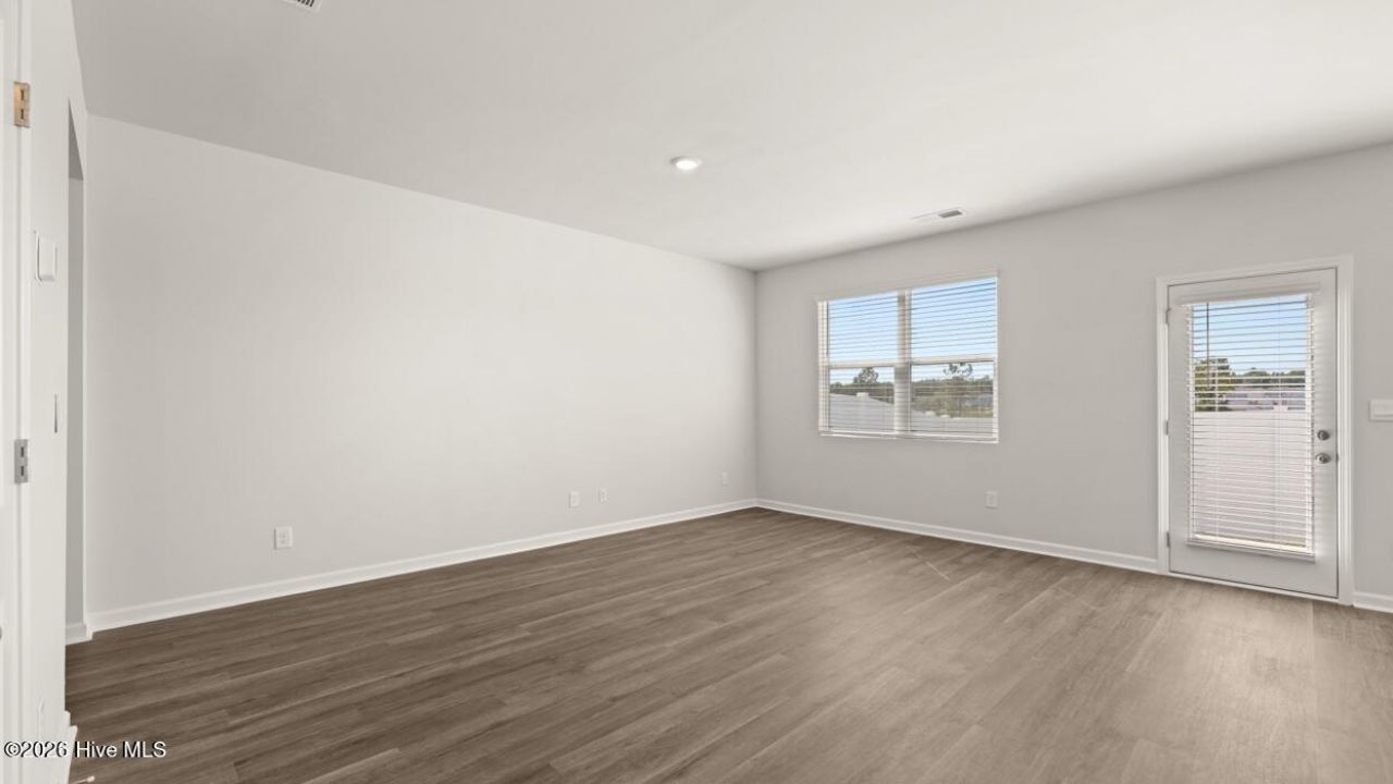 7088 Onyx Row Photo 49