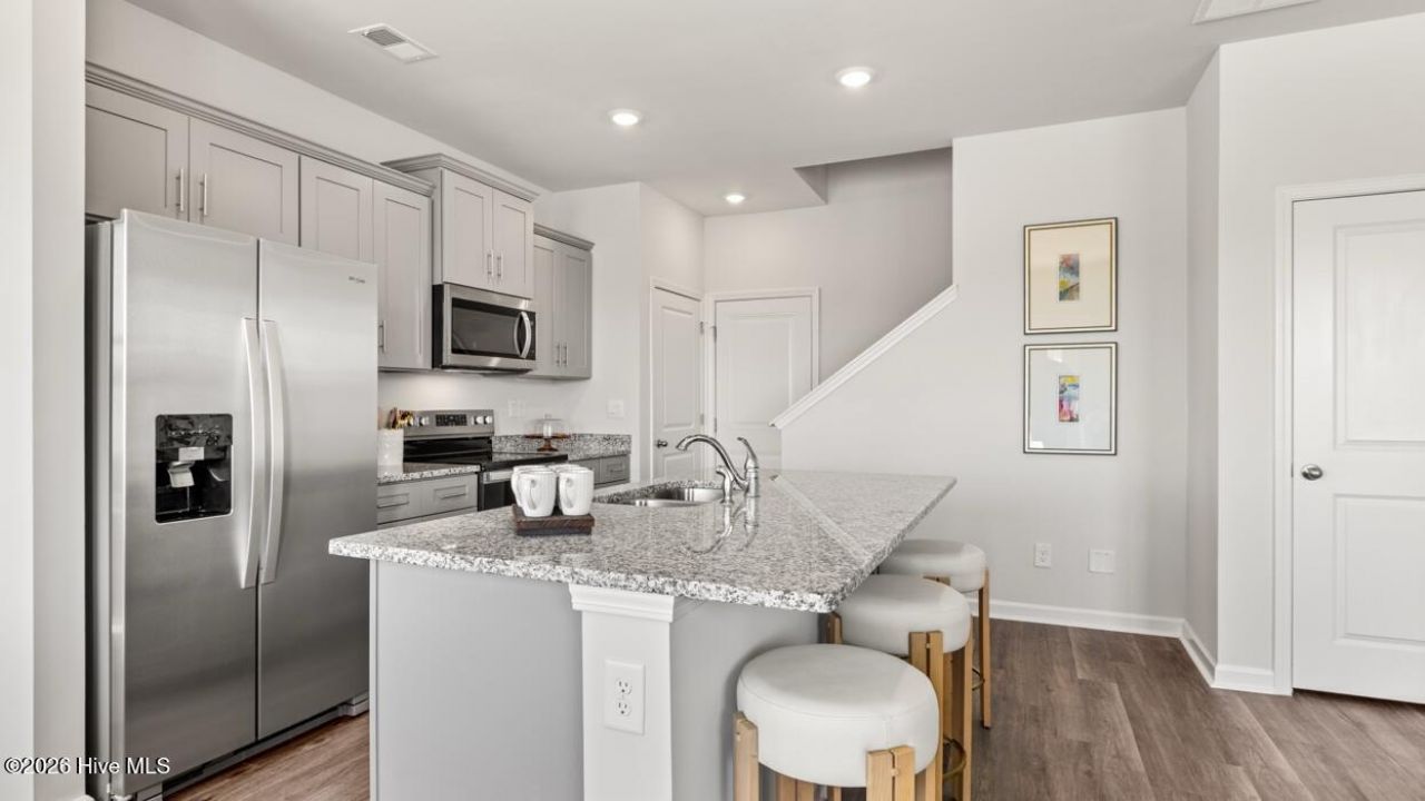 7088 Onyx Row Photo 5