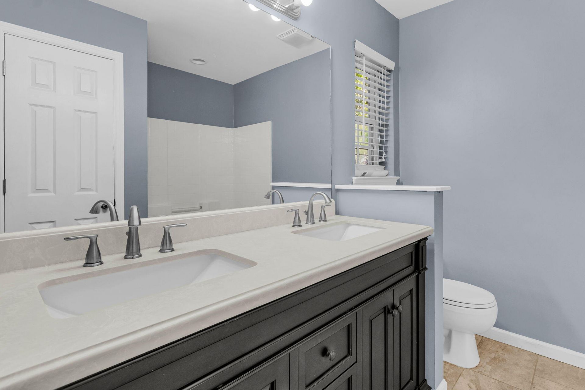 115 Holly Street Photo 13
