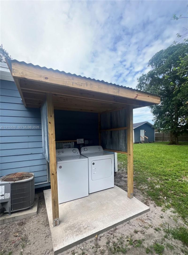 909 Ave B, Fort Pierce, FL 34950 Photo