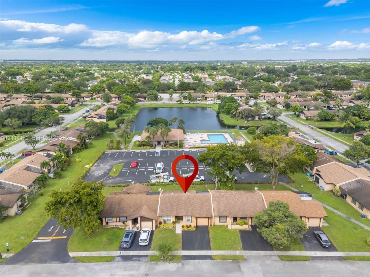 9421 S Meadows Cir , Miramar, FL 33025 Photo